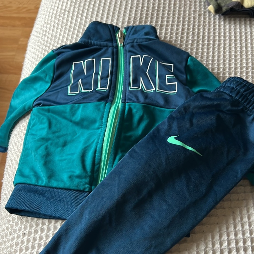 Nike Teal and Navy Jacket